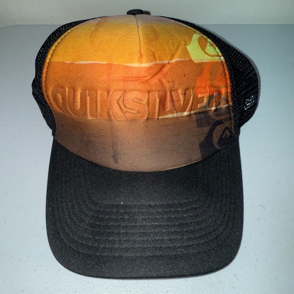 Quiksilver Other - Vintage Quiksilver Sunset Gradient Trucker Hat